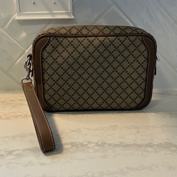 Authentic GUCCI Diamante Clutch Bag - Picture 3 of 15